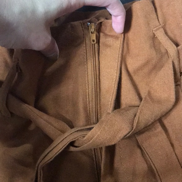 SOLD Francesca’s Harper High Waisted Linen Shorts - Picture 3 of 6